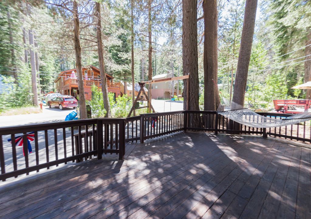 Donner Lake Woods Cabin | 2 bdrm, 1 bath, sleeps 6, West End of Donner Lake: DLR#066
