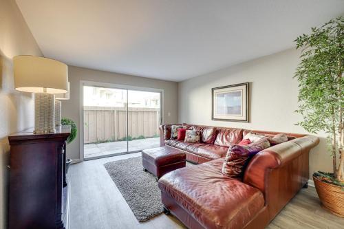 Port Hueneme House | 2 Mi to Beaches: Condo w/Patio in Port Hueneme!