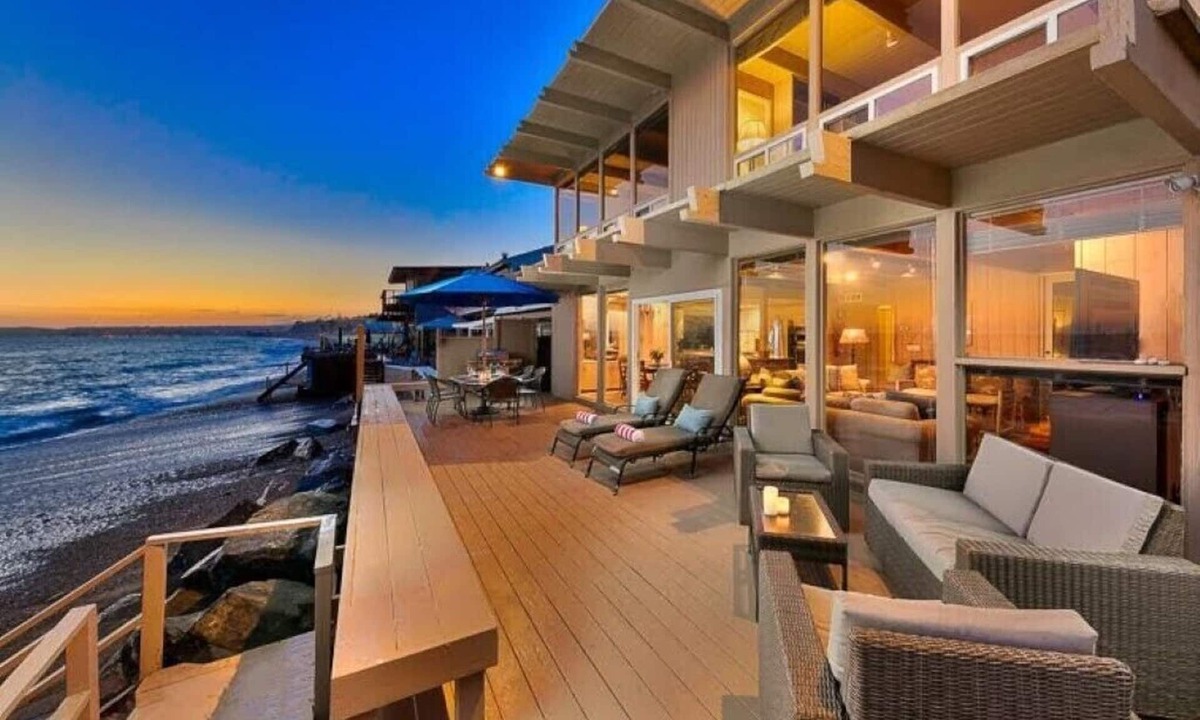 Capistrano Beach House | 35679 Beach Rd ocean front newly remodeled 2025 Dana Point Permit STR14-0101