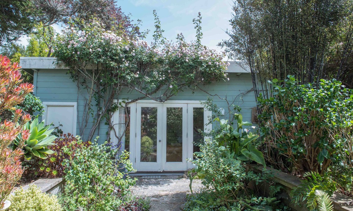 Stinson Beach Cottage | Adorable Cozy Studio