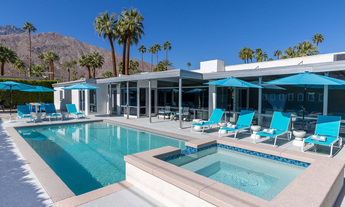 Deepwell Estates House | Azure Palms at Deepwell – Luxury Pool Retreat