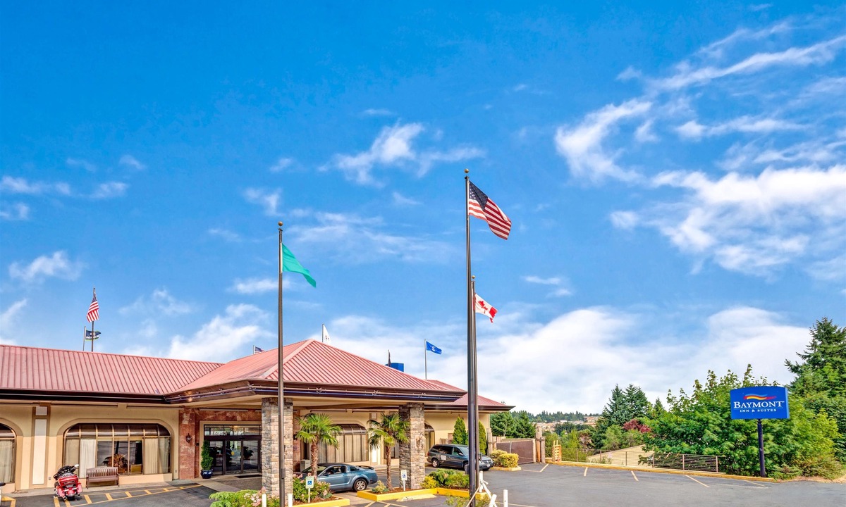 West Hills Hotel | Baymont by Wyndham Bremerton WA