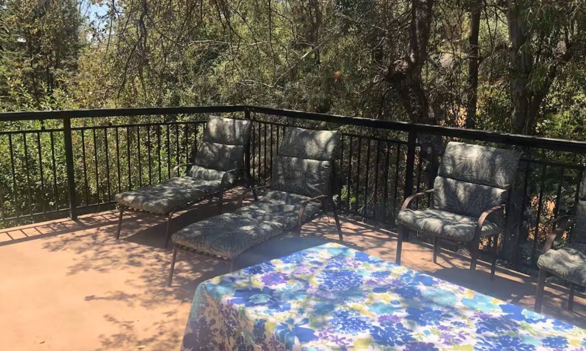 Oroville East House | Beautiful Lake House Minutes from Lake Oroville