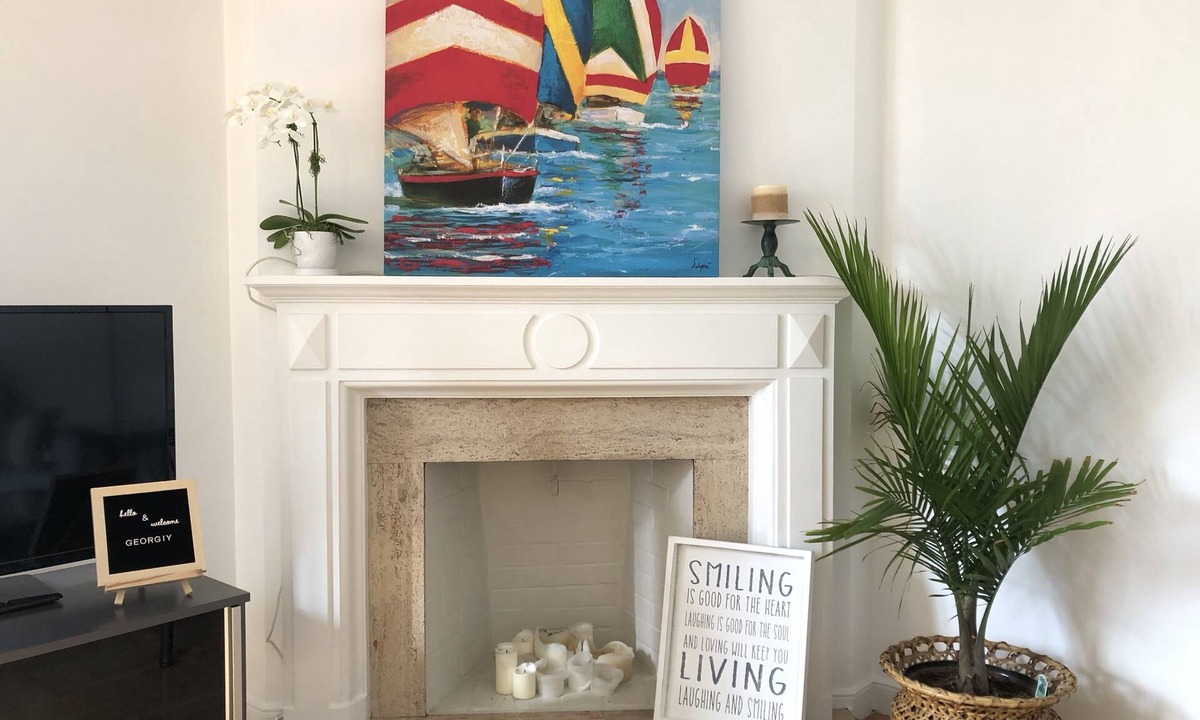 Marina District House | Beautiful Marina Home - 2Bed 2Bath - 1 block from Marina Blvd!