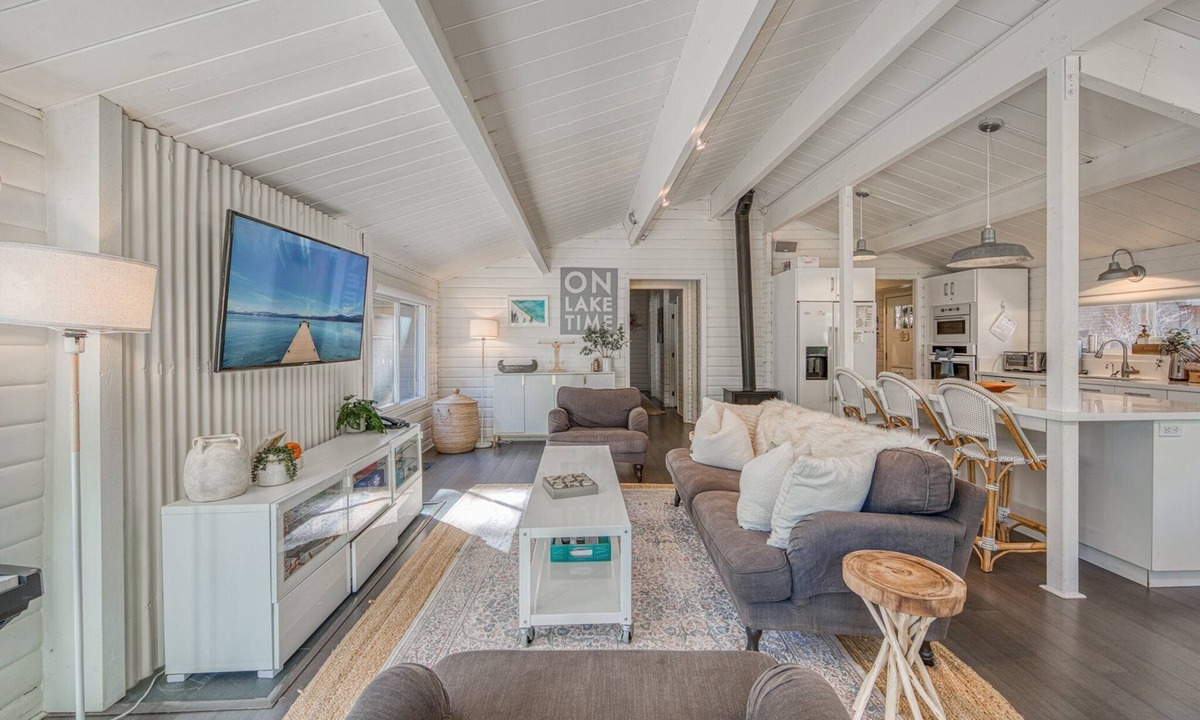 Tahoe City House | Blackwood Cabin by Tahoe Getaways - West Shore Luxury 3 BR - Walk to Lake, Pet Okay w HOA Pier
