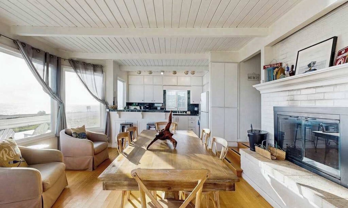Bodega Bay House | Bodega Bay 2BR oceanfront cottage above Carmet Beach — dog friendly