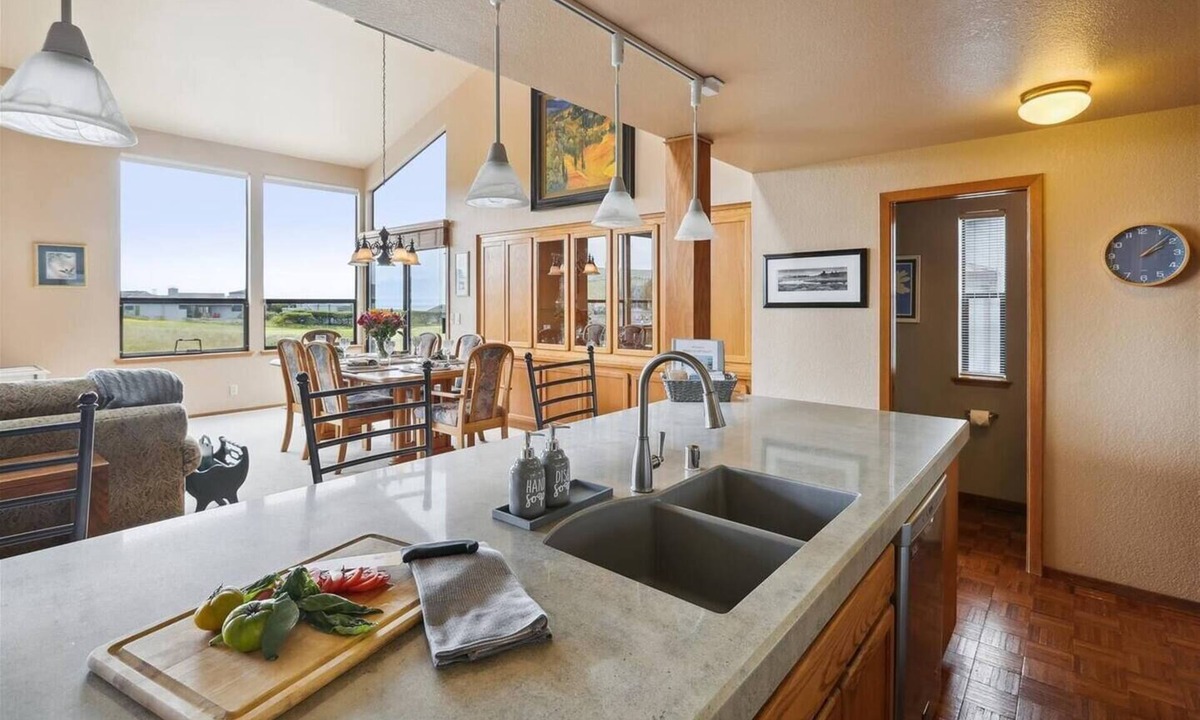 Bodega Bay House | Bodega Retreat! Ocean View, Golf Course, Walk to Beach & Clubhouse, Dog Friendly