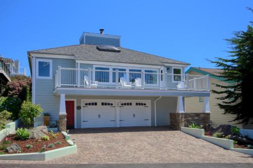 Park Hill House | Cape Cod Charm By The Sea