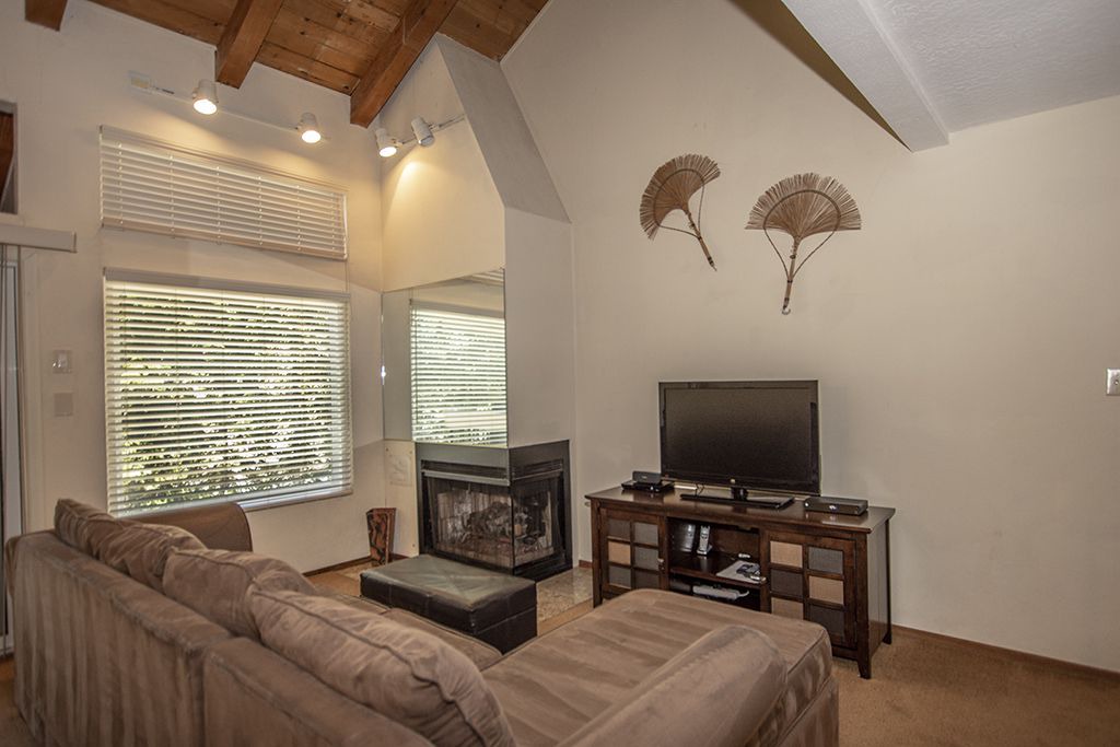 Carnelian Woods House | Carnelian Woods # 70: 4 BR / 2 BA condo/townhouse in Carnelian Bay, Sleeps 8