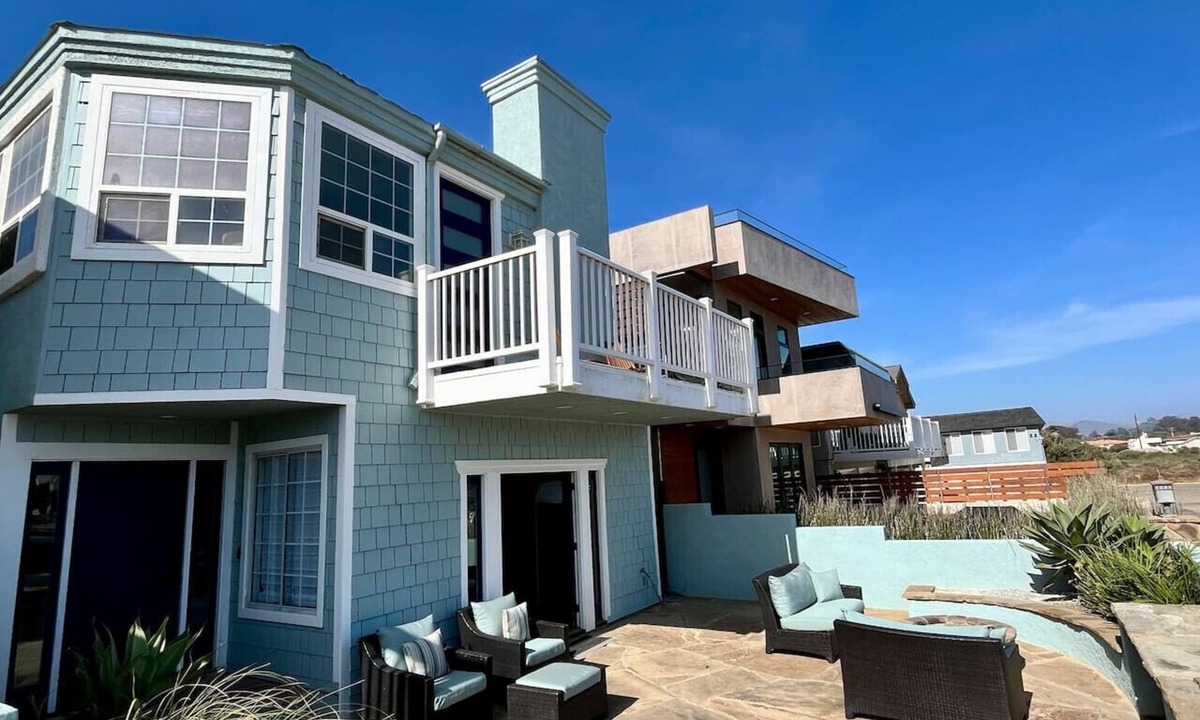 Oceano House | Casa Azul- 3bd/2.5 ba Sleeps 10