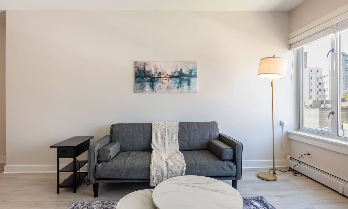 Nob Hill Apartment | Charming 1-bedroom apartment in lovely SF with ensuite laundry