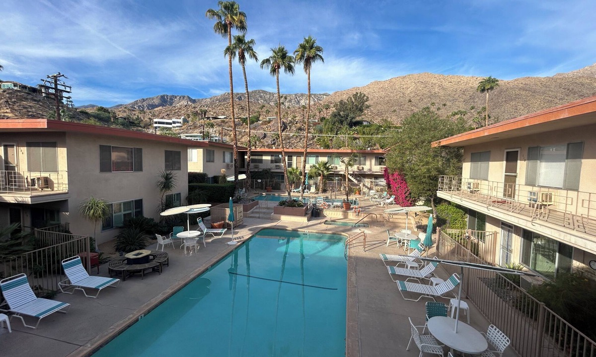 Canyon Corridor Condo | Cozy 1-bedroom 1 bath Canyon Corridor 5 minutes to Downtown