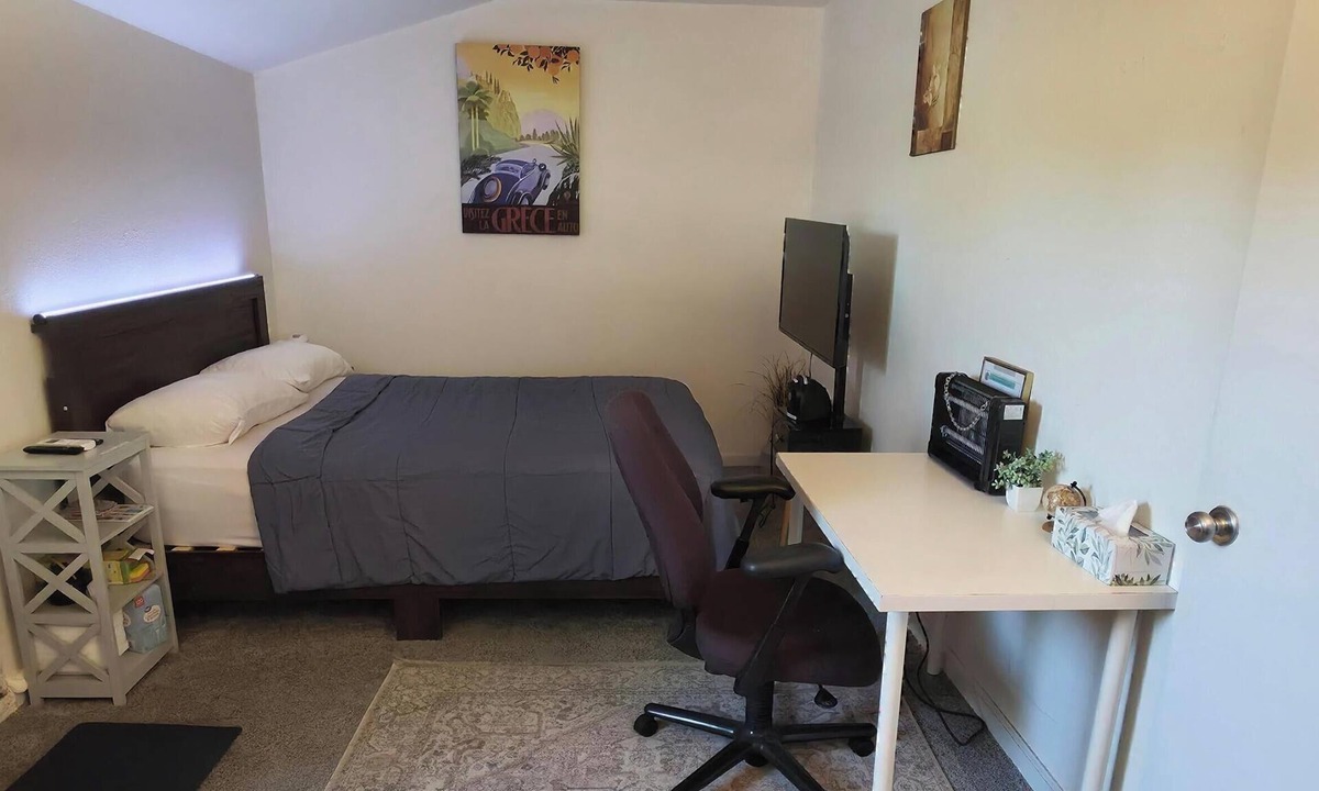 Sacramento Apartment | Cozy Private entrance Suite with private Bathroom in Sacramento