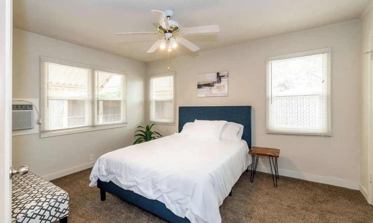 Roosevelt House | Cozy & Stylish 2BD/1BTH - Great for Long-term Stay