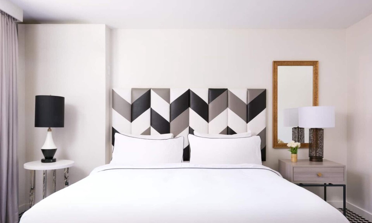 Norma Triangle Hotel | Discover an Elegant Lifestyle in LA! Pool, Pet-friendly, Near Hollywood Museum!