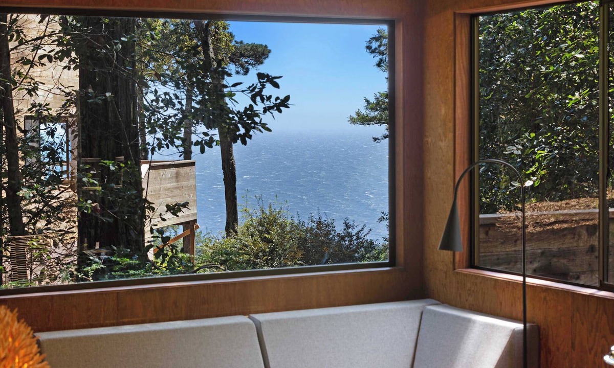 Sea Ranch Cabin | Dog-Friendly Cabin with Ocean View, Private Hot Tub & BBQ near the Lodge