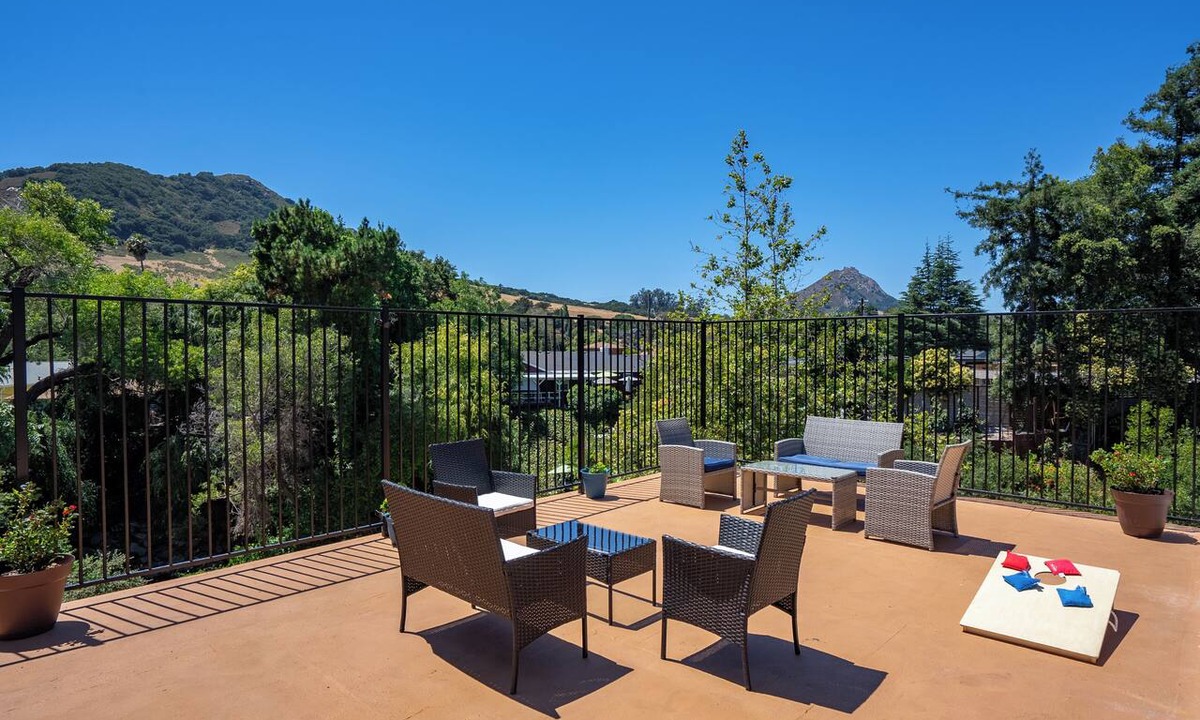San Luis Obispo Hotel | Downtown SLO Inn - San Luis Obispo