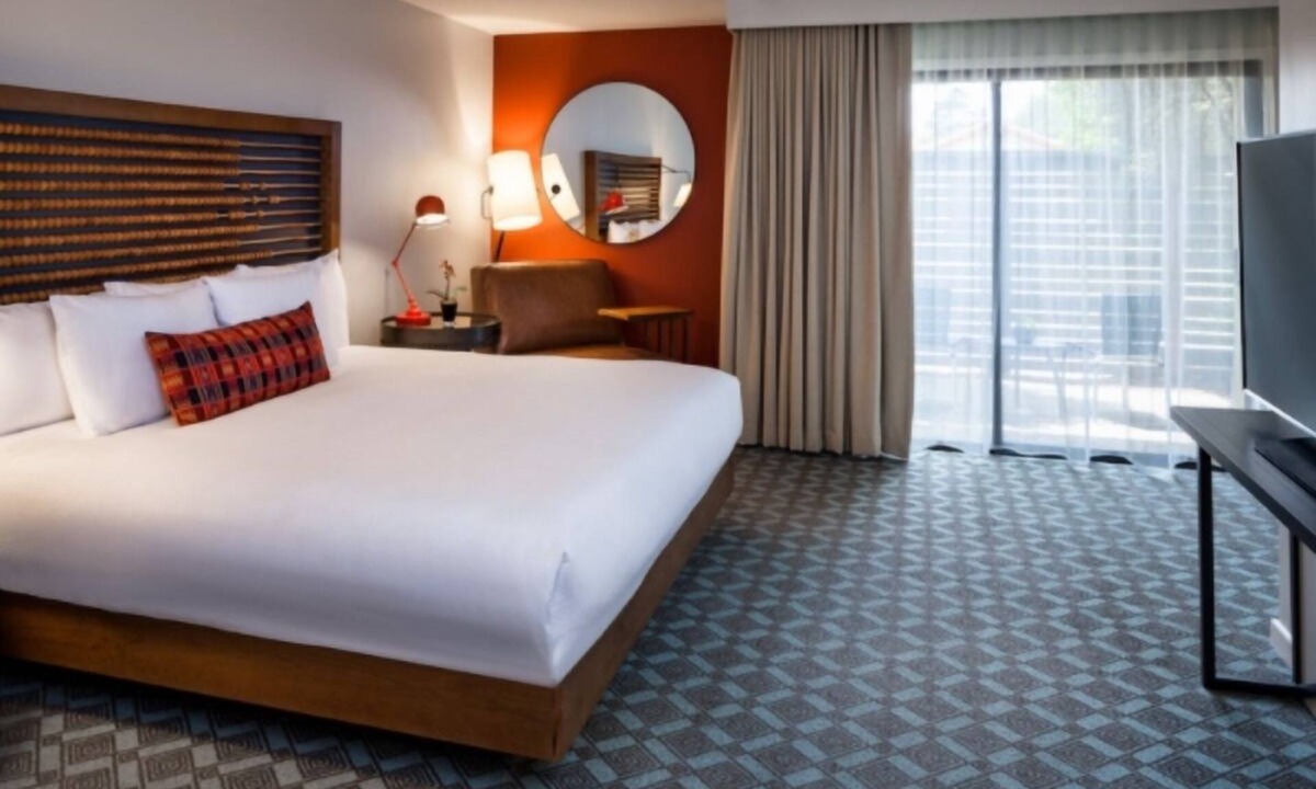 Live Oak Hotel | Enchanting Forest Room with Pool, Hot Tub, and Scenic Trail Access