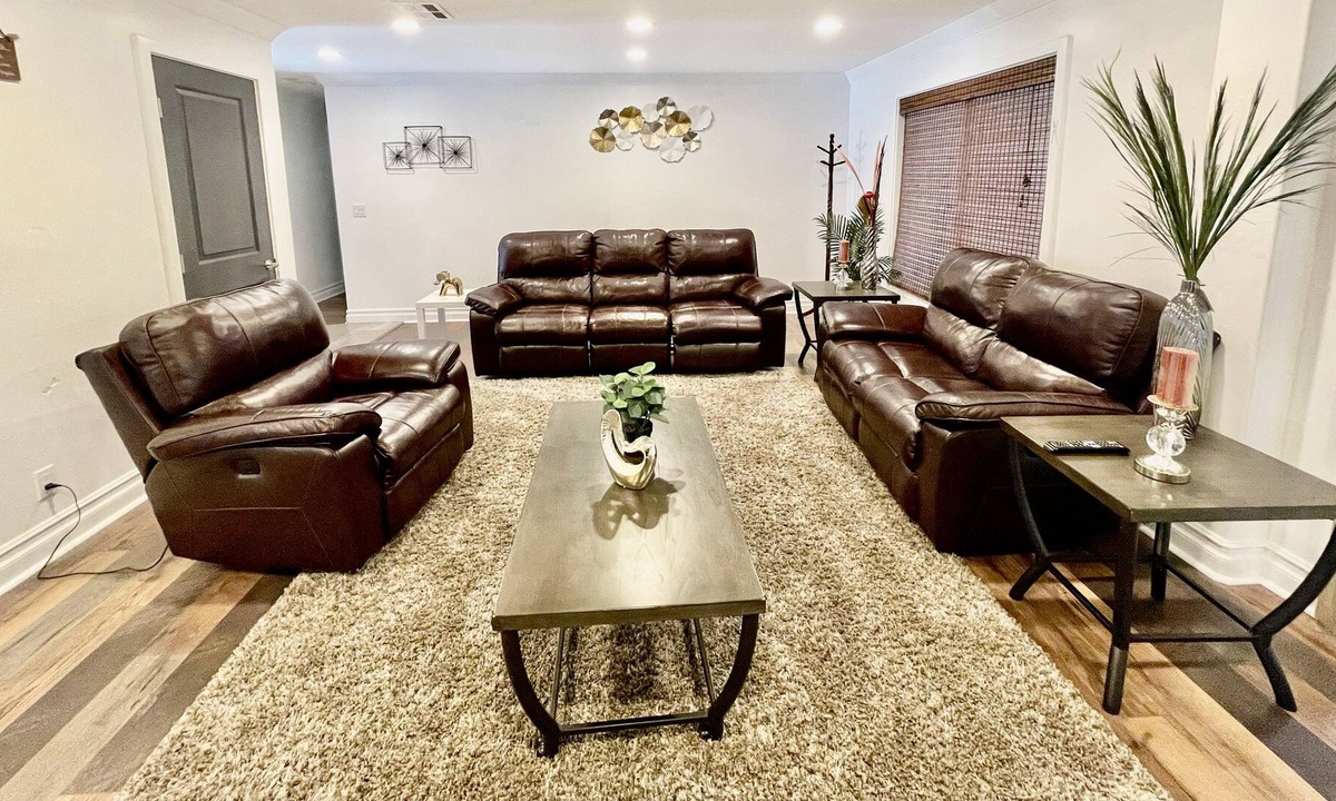 East San Jose House | EXECUTIVE 4BR/2BTH/SJC DWNTWN/Airport/JAPAN TWN