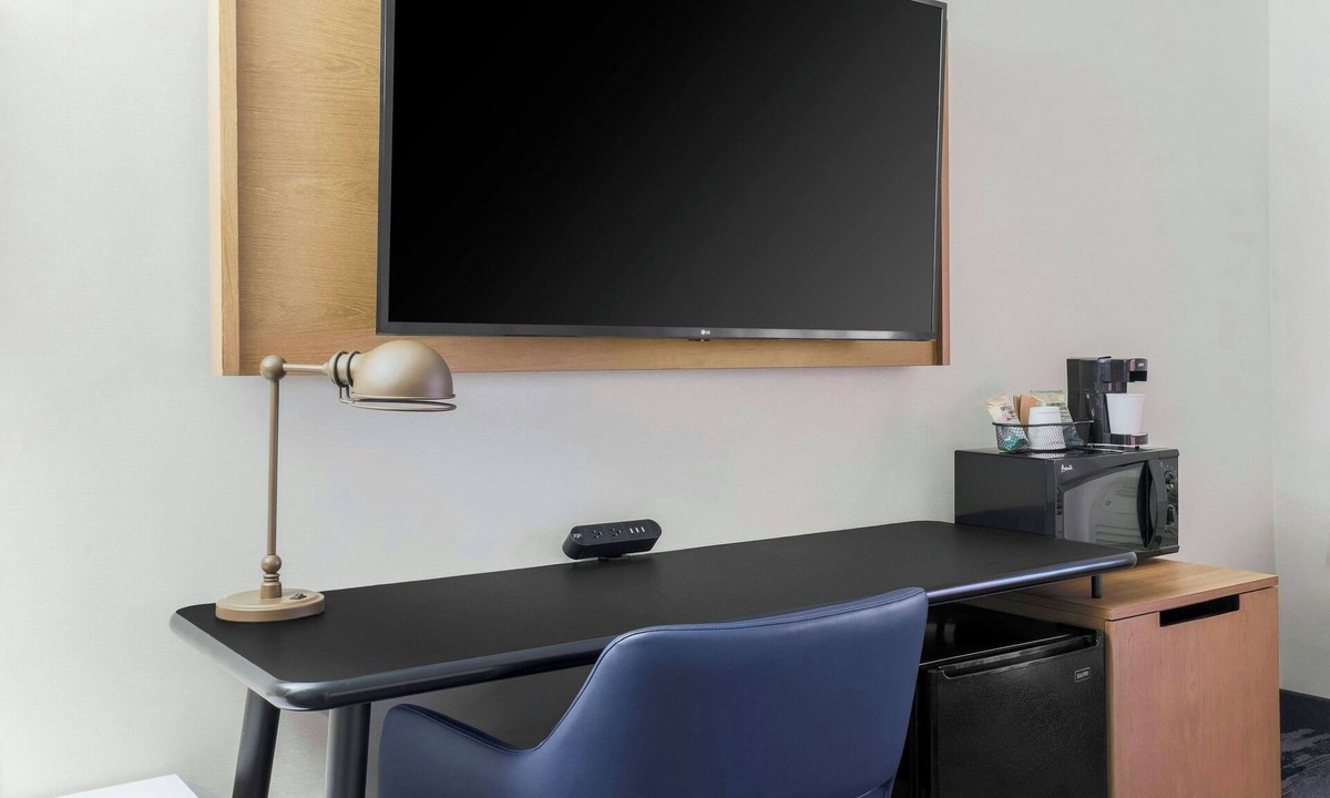 San Jose Hotel | Fairfield Inn & Suites by Marriott San Jose Airport