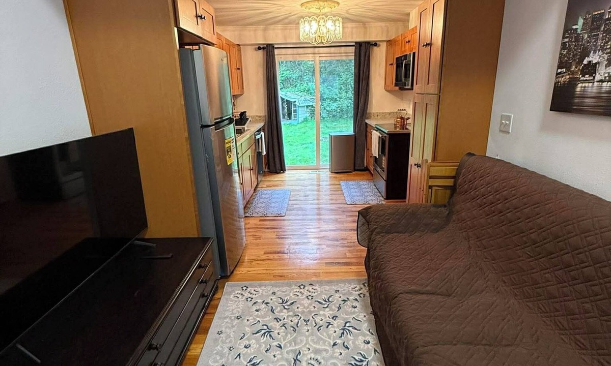 Lakeland North House | Federal Way/Auburn - Private Getaway Home. No pets, severe allergies.