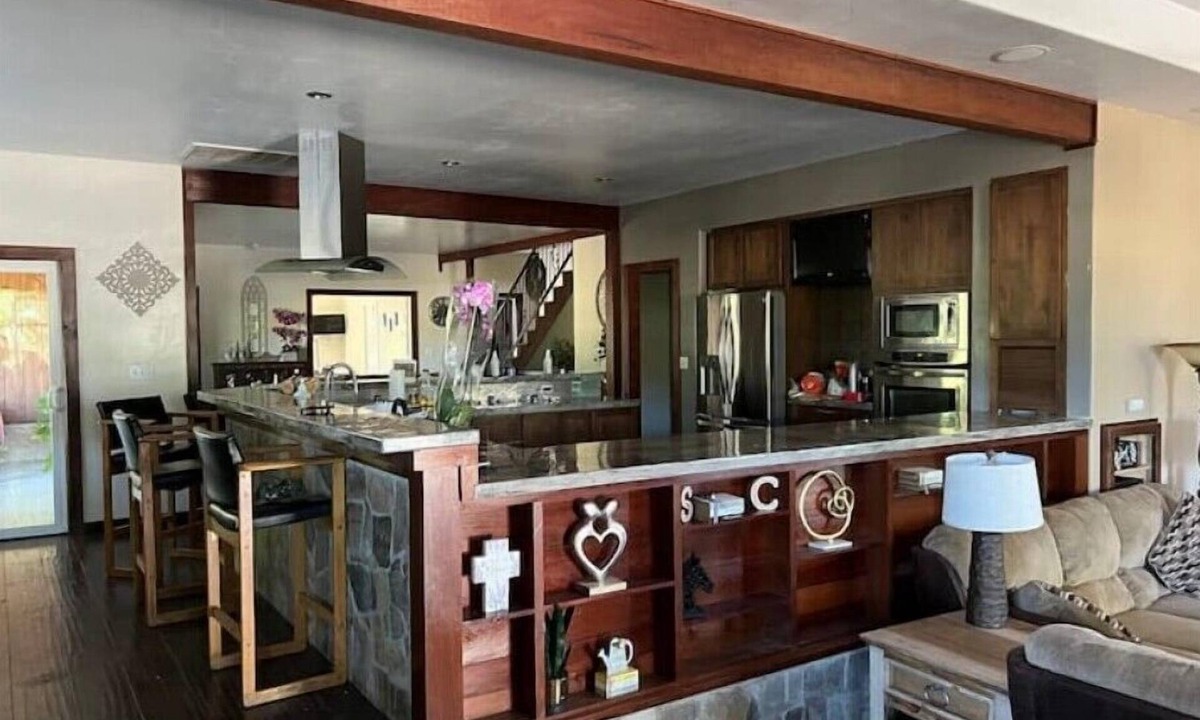 Ukiah House | Gather- beautiful ranch rented as full home