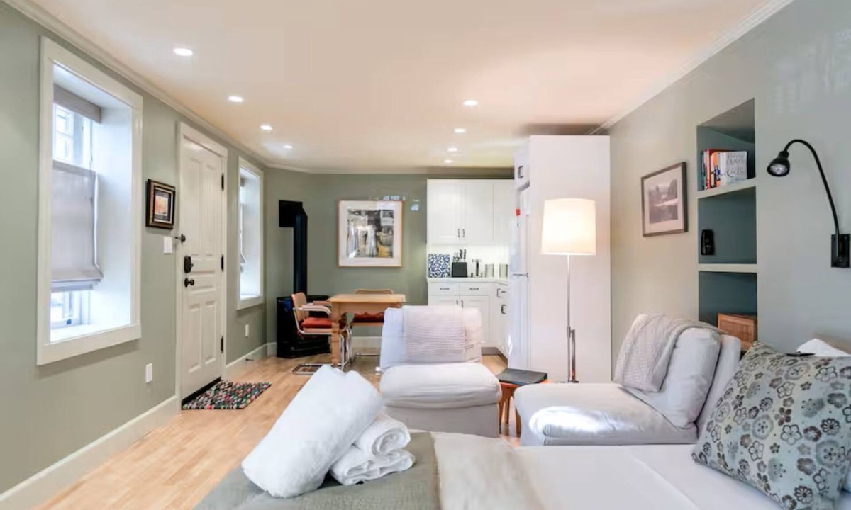 Haight-Ashbury Apartment | Haight Ashbury Painted Lady Studio