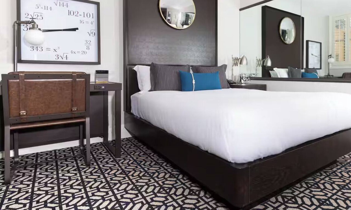South Beach Hotel | High Floor Room w/City Views and Free Breakfast | Gymnasium Access via YMCA