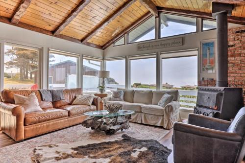 Manchester House | Irish Beach Cottage w/Beach Access & Ocean Views
