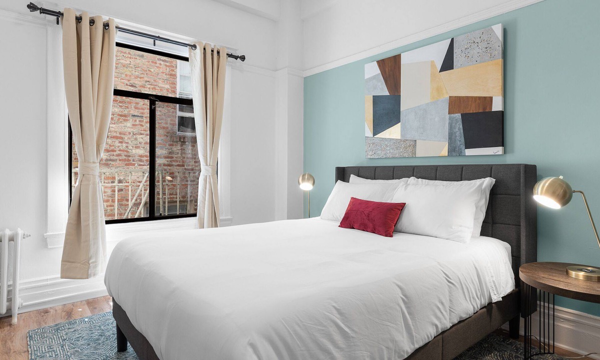 Lower Nob Hill Apartment | Kasa La Monarca | Standard Studio in San Francisco