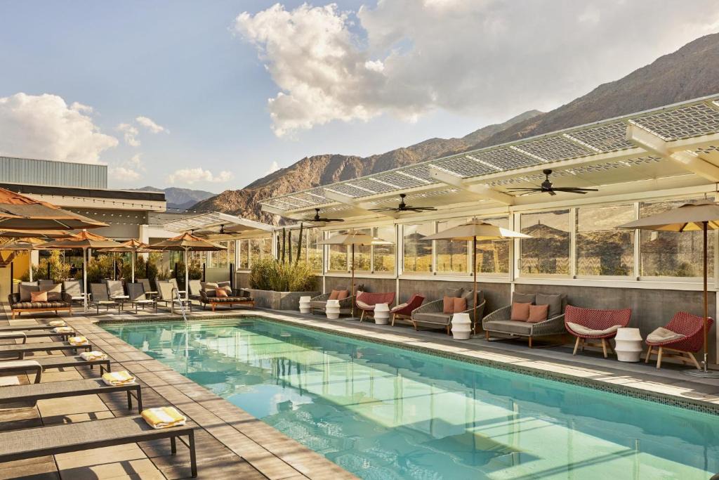 Downtown Palm Springs Resort | Kimpton Rowan Palm Springs Hotel by IHG