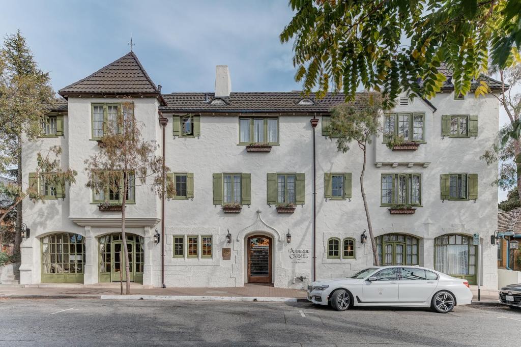 Golden Rectangle Hotel | L'Auberge Carmel, Relais & Chateaux