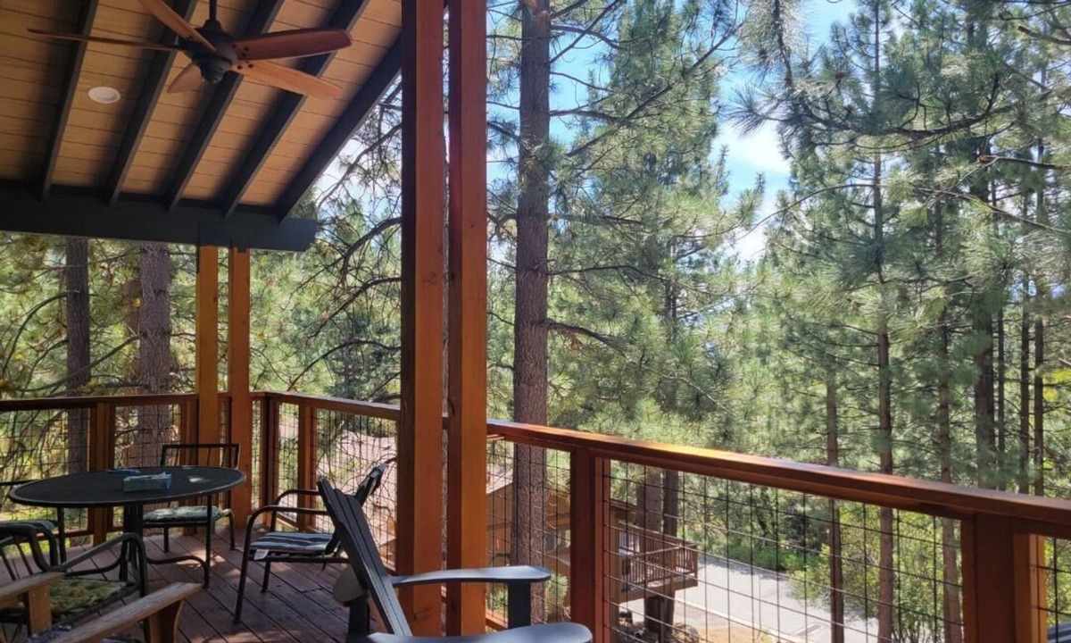 Tahoe Village House | Lake Tahoe Getaway - Minutes to Local Activities, Yet a World Away.