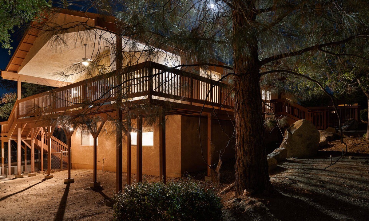 Kernville House | Lazy Squirrel - Cozy Family House. Game Room. Mountains. 10 min River