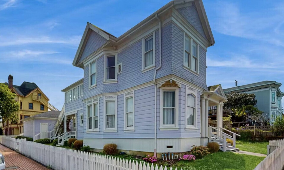 Old Town Eureka House | Lilac Victorian House of Eureka