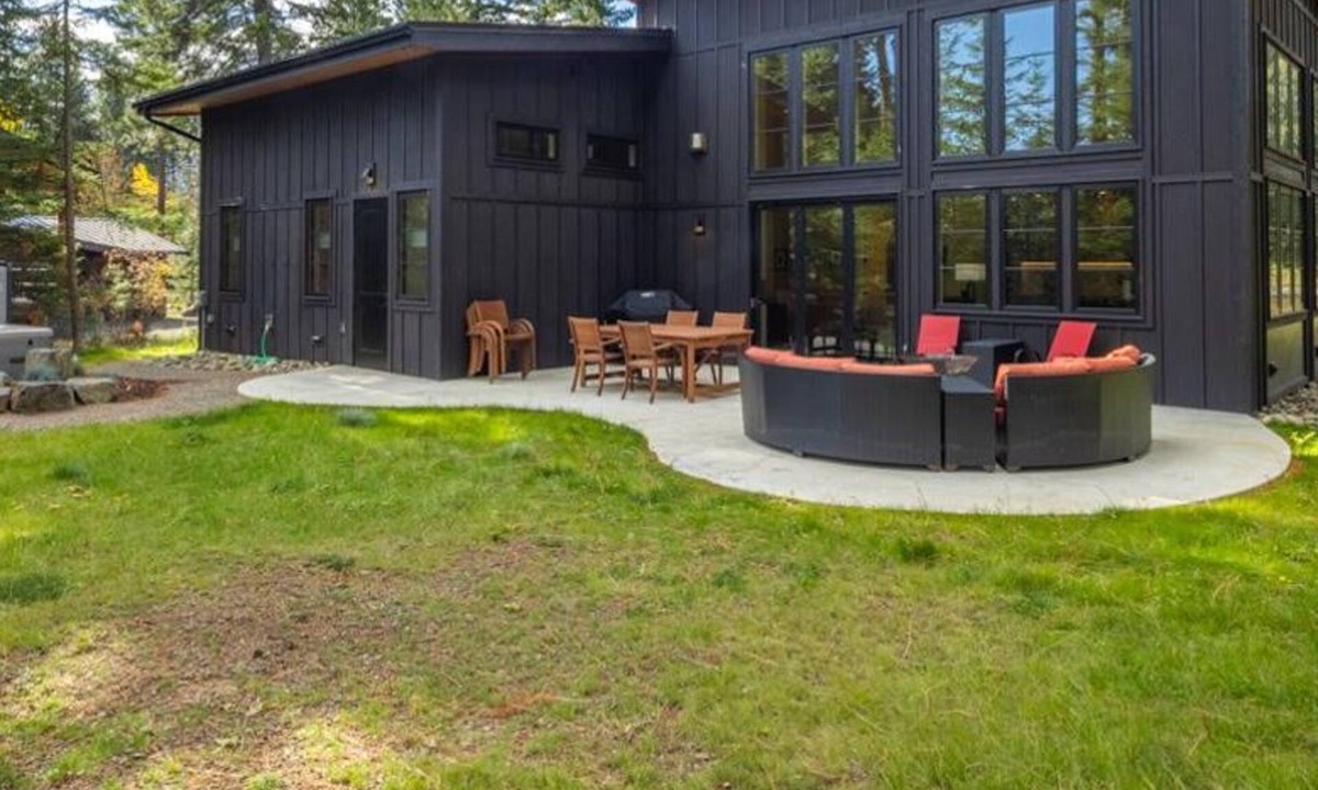 Roslyn House | Luxury Home, Hot Tub, Suncadia Pool Access