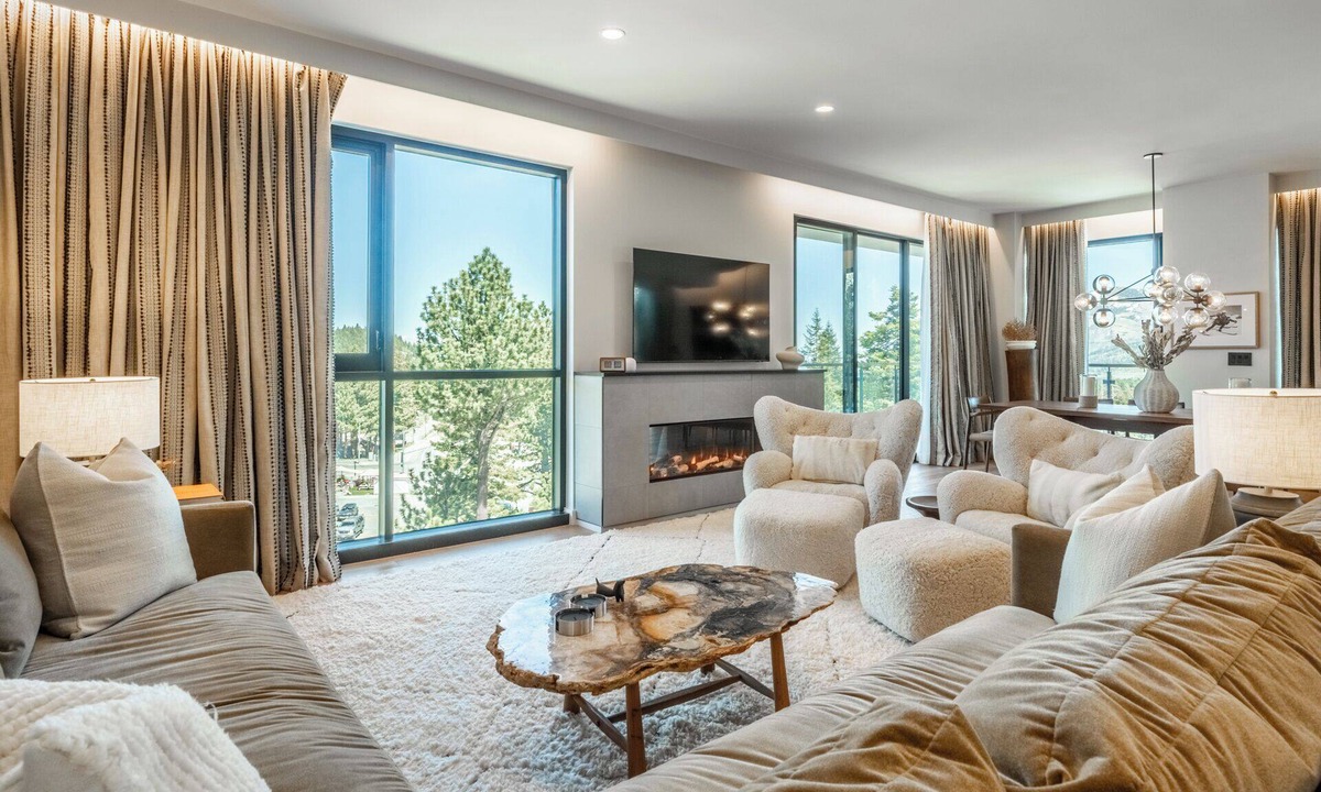 Mammoth Lakes Hotel | Luxury Living in Mammoth Lakes 677