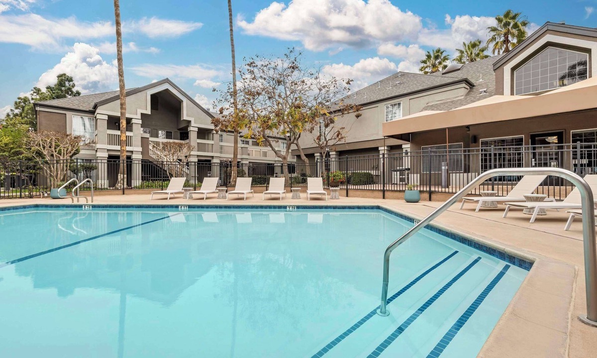 Torrance Hotel | Making The Best Memories Along The Way! Free Breakfast, Free Parking