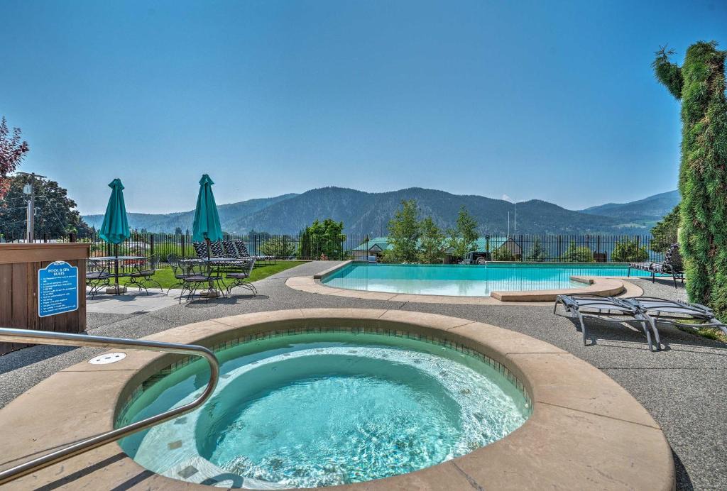 Wapato Point House | Manson Condo w/Pool Access - Near Marina and Town
