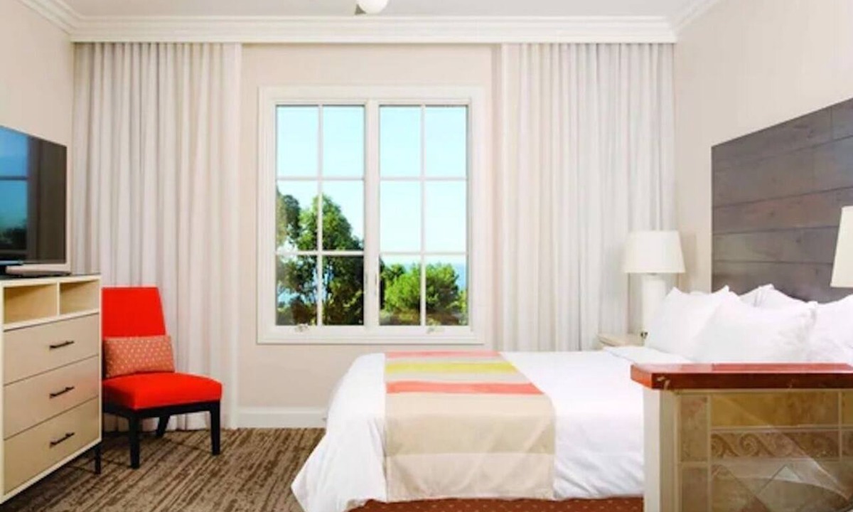 Newport Coast Hotel | Marriott Newport Coast- two bedroom suite at this amazing resort!