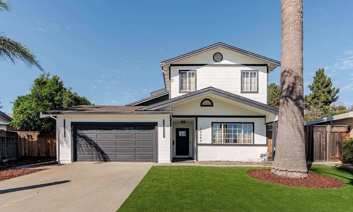 Central District House | Modern Fremont Retreat 5BR 3BA Near Tesla and Meta