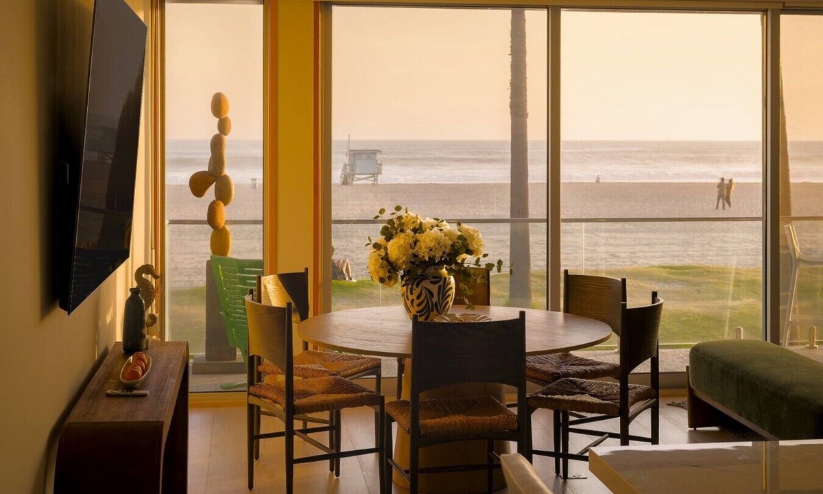 Venice House | NEW! Oceanfront Home w/Rooftop & Beach Access