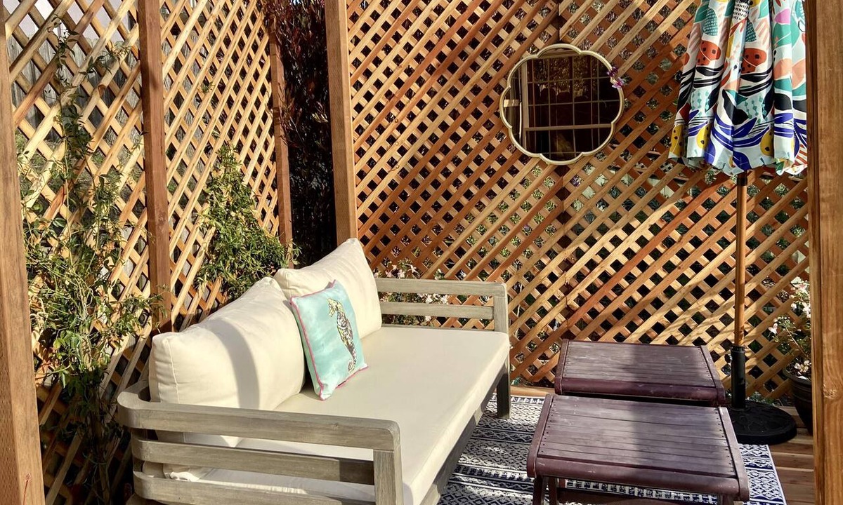 El Granada Apartment | Oceanview Penthouse, Stylish & Walking to Beach