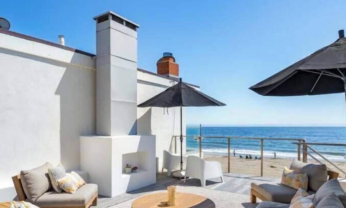 Rio del Mar House | Oceanview Retreat With Rooftop Deck