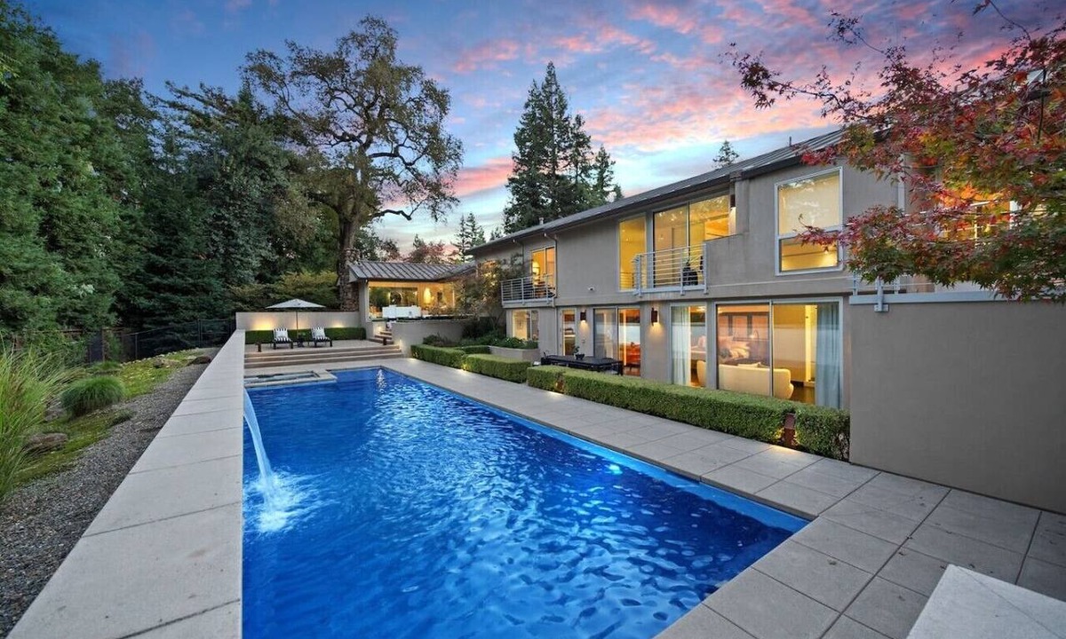Arden-Arcade House | Olive Branch| Hot Tub, Private Pool, Tennis Court