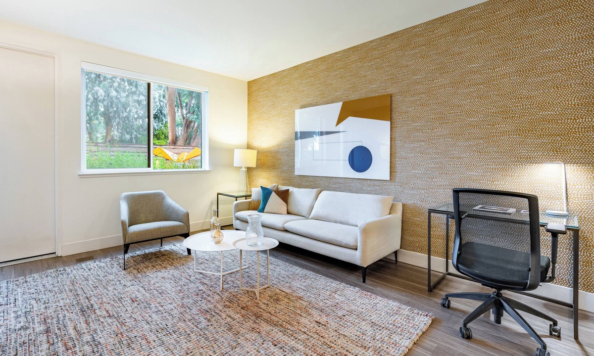 Mountain View Apartment | One Bed Perfect for WFH in Heart of Silicon Valley
