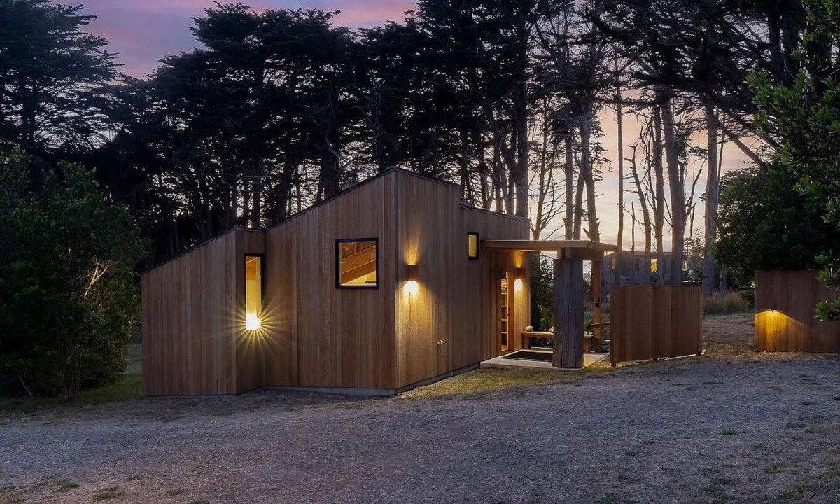 Sea Ranch House | Original Demo Home on Ocean side with Hot Tub, Office. Dog friendly. Near Trail.