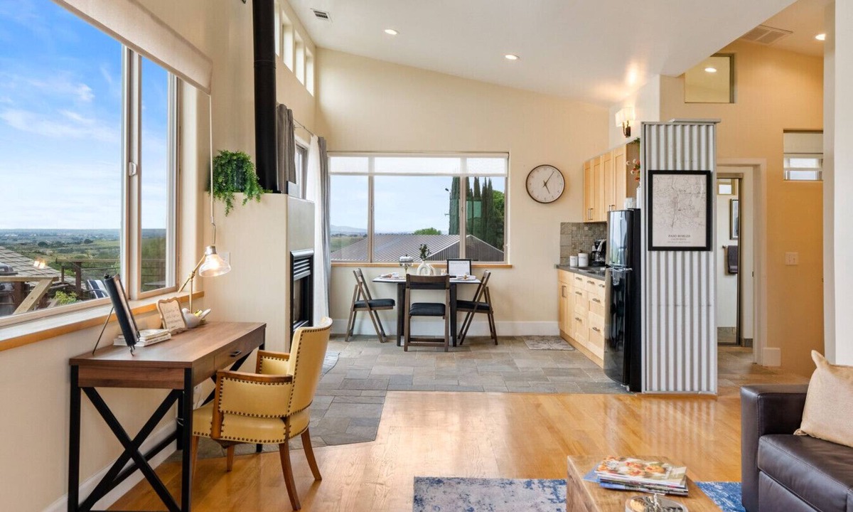 Paso Robles Condo | Paso Robles - Vineyard Getaway - Video Tour