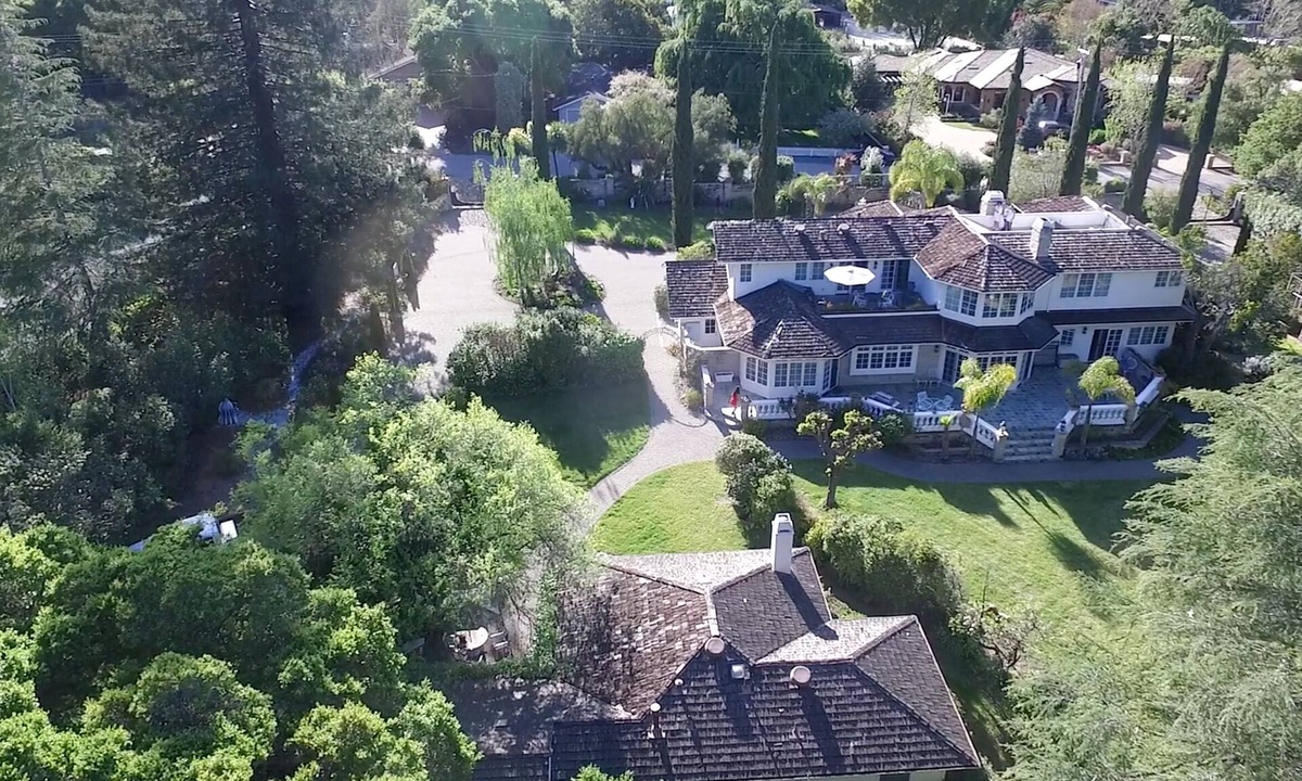 Los Gatos Villa | Private Entry Room with Patio in a Villa- upscale area