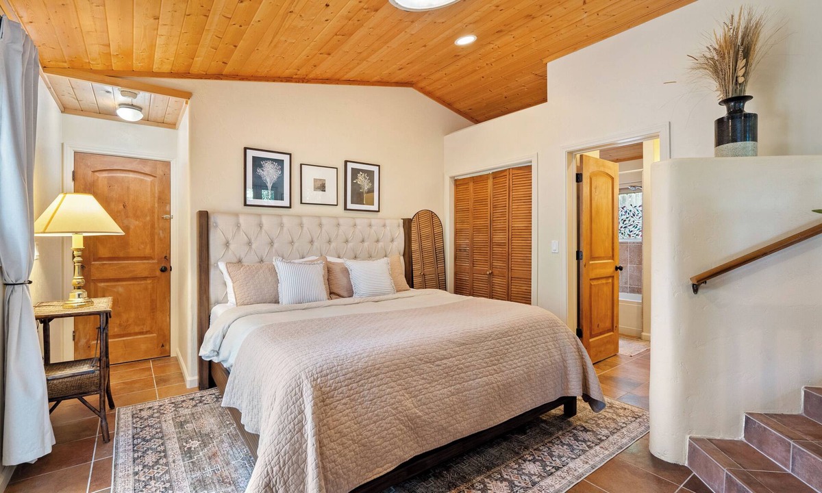 Atascadero House | Private Studio 15 miles to SLO and Paso